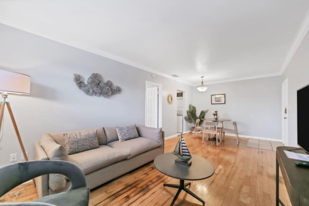 Ferienwohnung Viagem Modern 1BR With Parking Tampa Exterior foto
