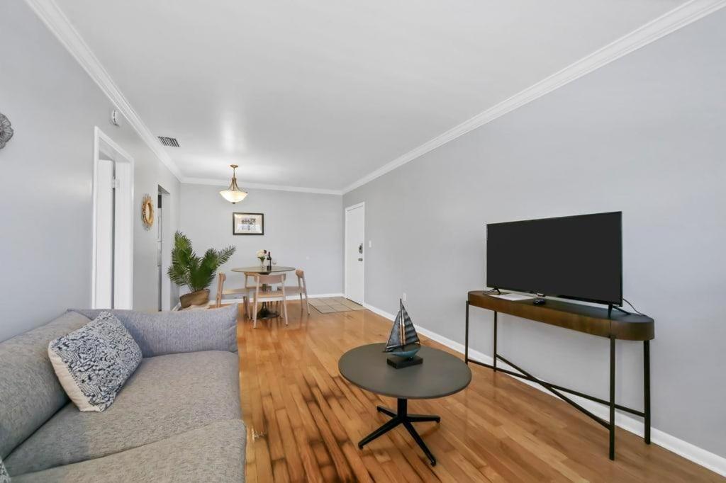 Ferienwohnung Viagem Modern 1BR With Parking Tampa Exterior foto