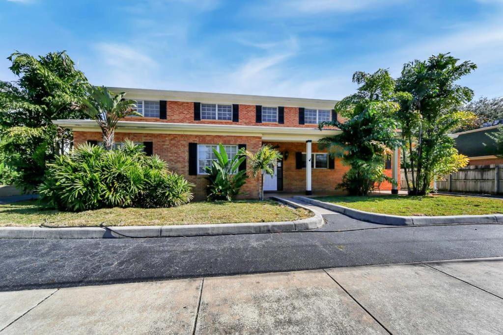 Ferienwohnung Viagem Modern 1BR With Parking Tampa Exterior foto